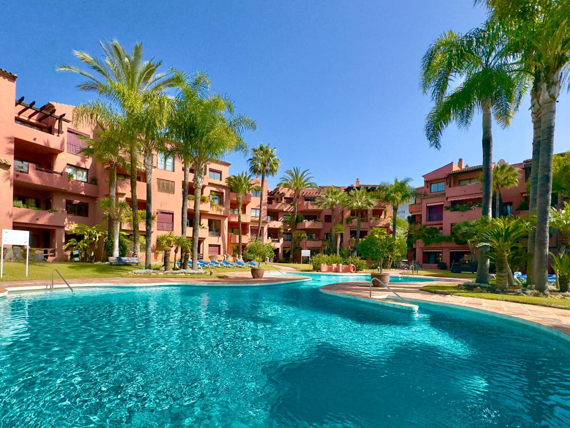 Apartamento Marbella Alicate Beach Ngoại thất bức ảnh