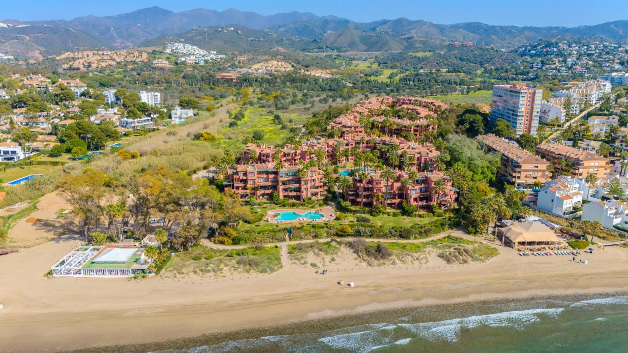Apartamento Marbella Alicate Beach Ngoại thất bức ảnh