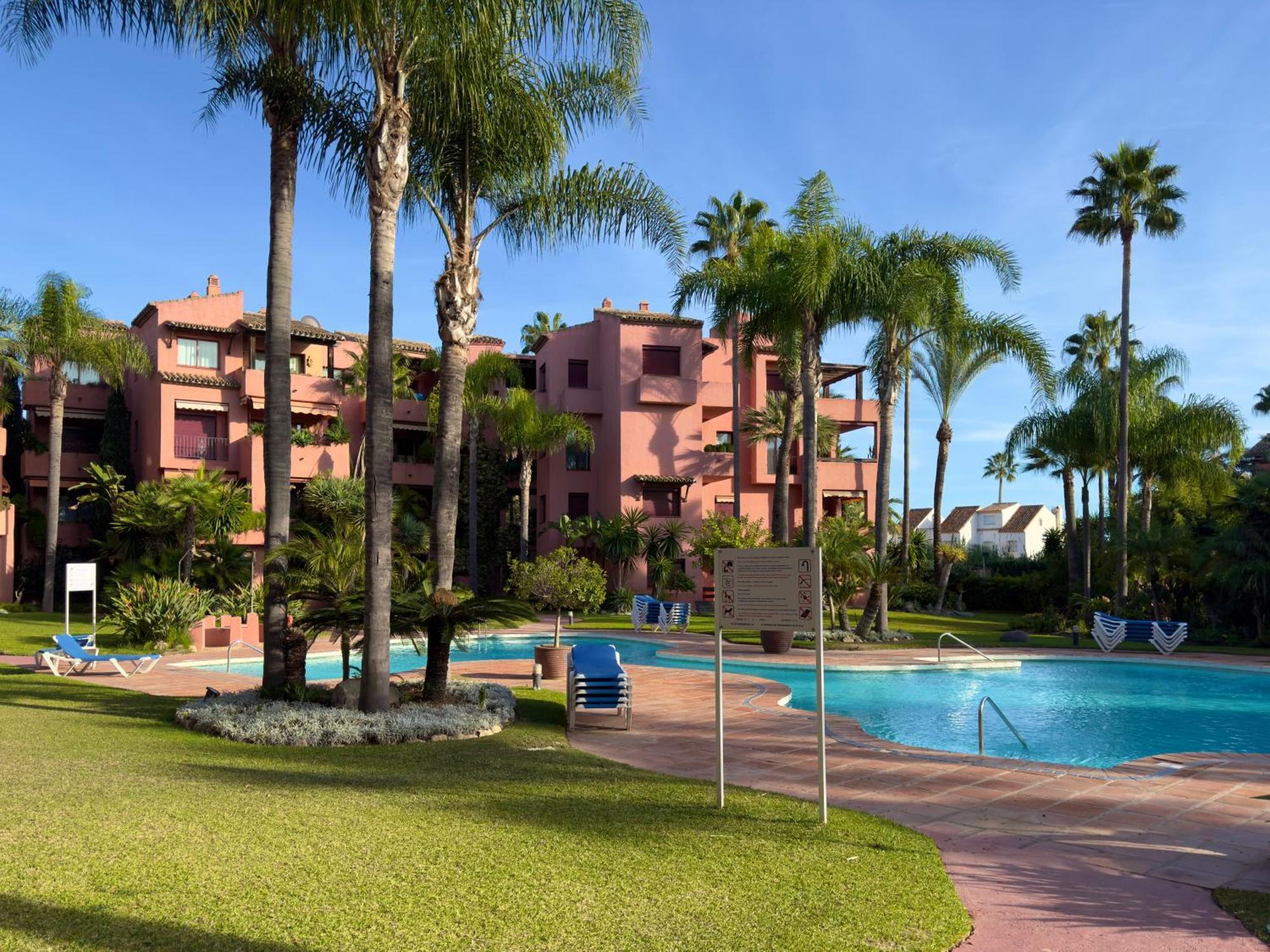 Apartamento Marbella Alicate Beach Ngoại thất bức ảnh