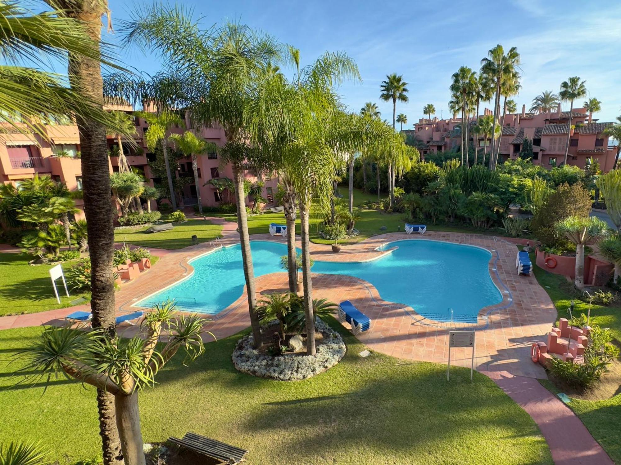 Apartamento Marbella Alicate Beach Ngoại thất bức ảnh
