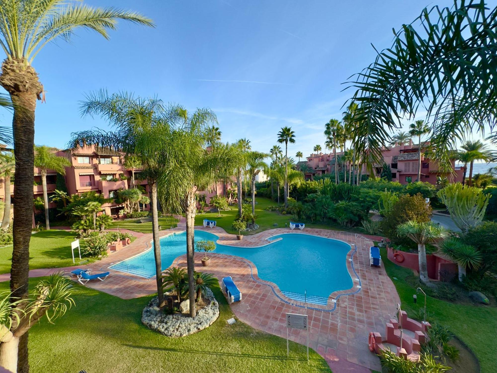 Apartamento Marbella Alicate Beach Ngoại thất bức ảnh