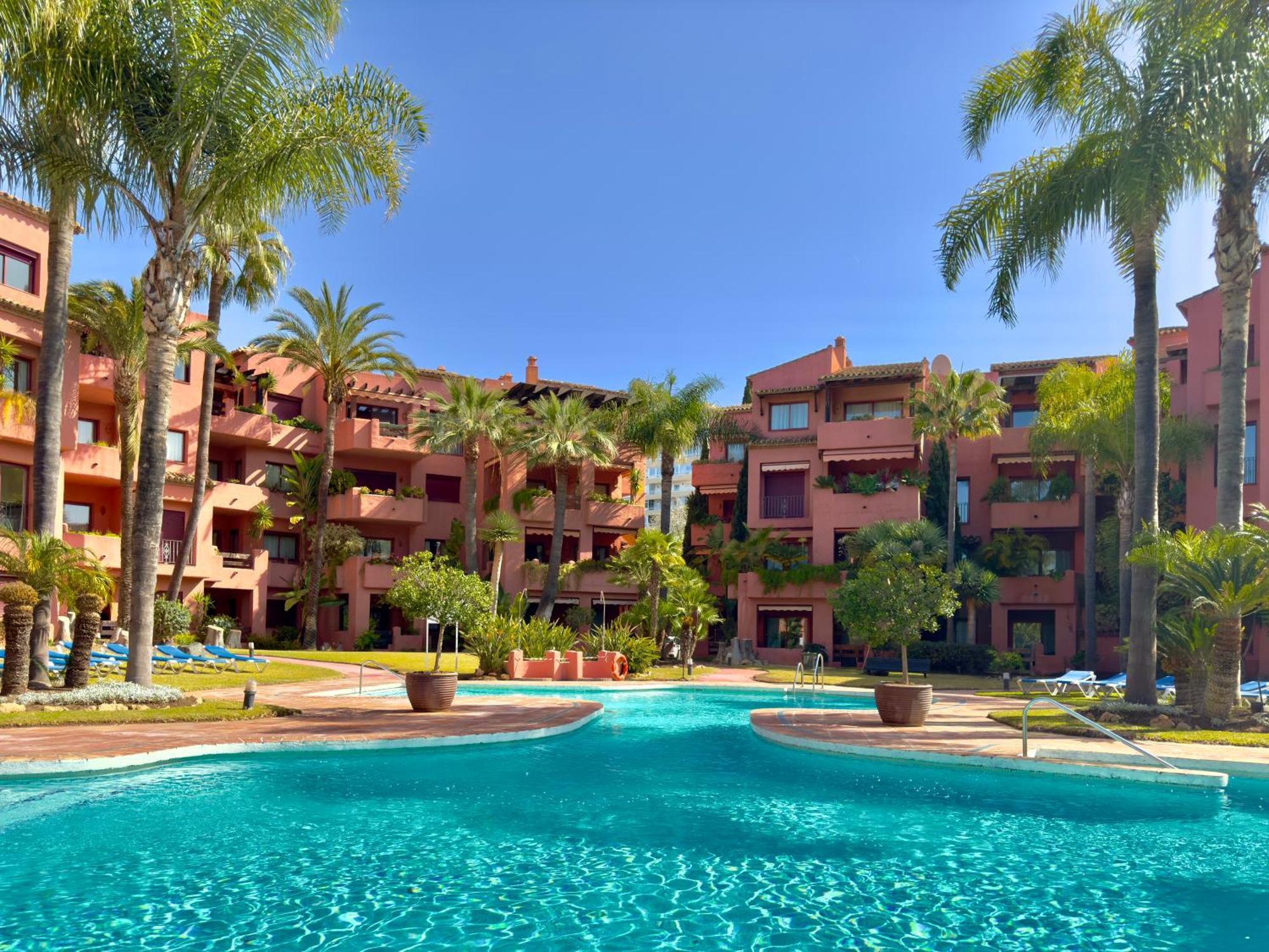 Apartamento Marbella Alicate Beach Ngoại thất bức ảnh
